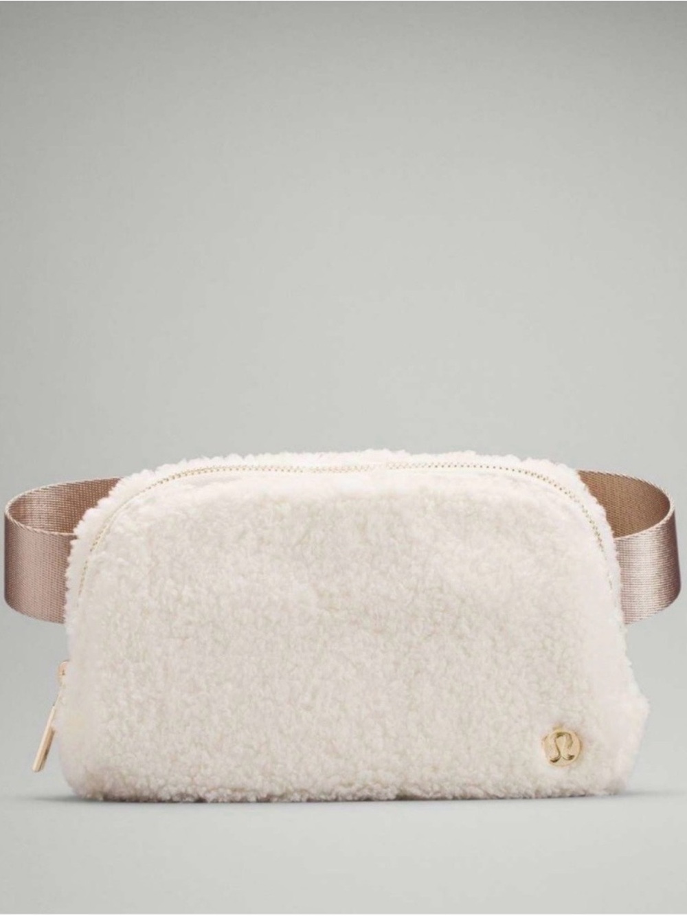 BRAND NEW Lululemon Fleece Everywhere Belt Bag in Beautiful White Color